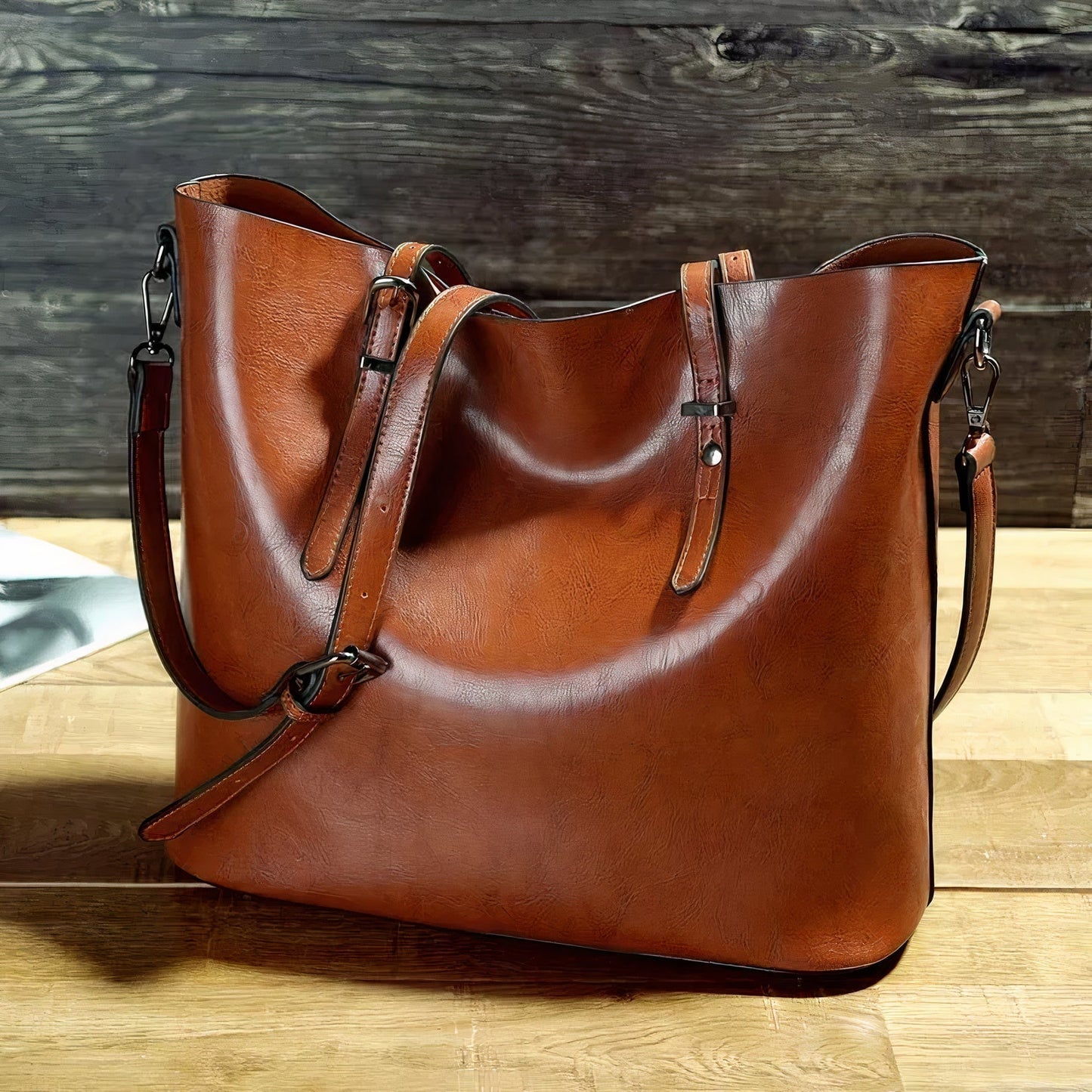 Vintage Leather Shoulder Bag - Nelly