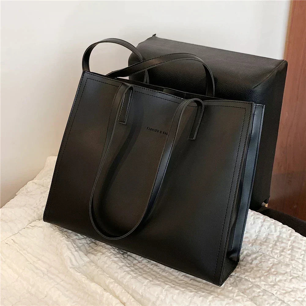 Sophia Fashionable and Practical Bag