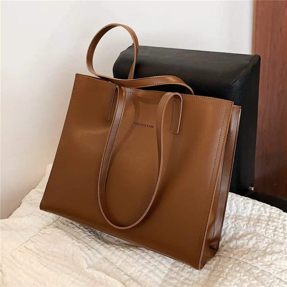 Sophia Fashionable and Practical Bag