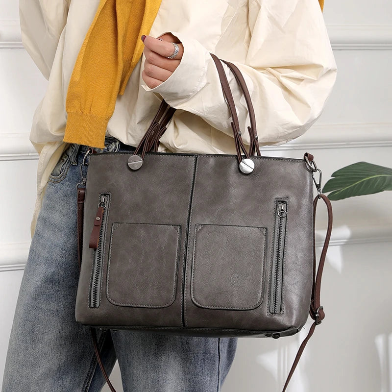 Karis - Charming Vintage Shoulder Bag