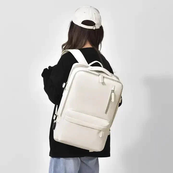 Adventurepro Travel Backpack – robust and multifunctional for any journey