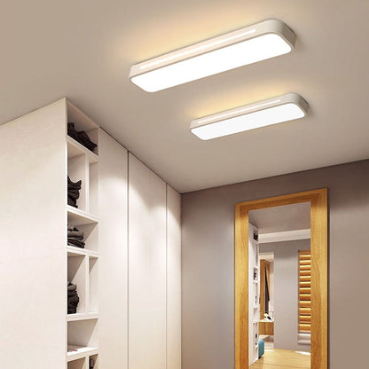 Lámpara de techo LED larga minimalista nórdica