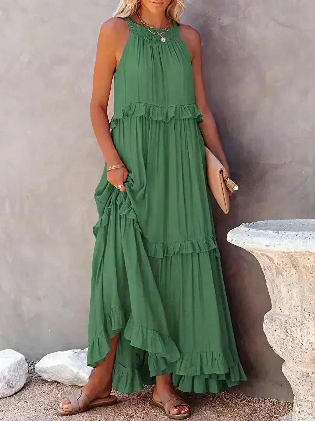 Delilah - Vestido elegante con cuello halter y ribete de volantes