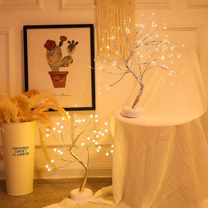 Lámpara de mesa LED con luces de árbol coloridas