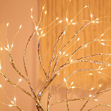 Lámpara de mesa LED con luces de árbol coloridas