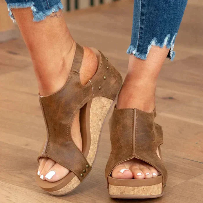 Yula | Sandalias de cuña elegantes