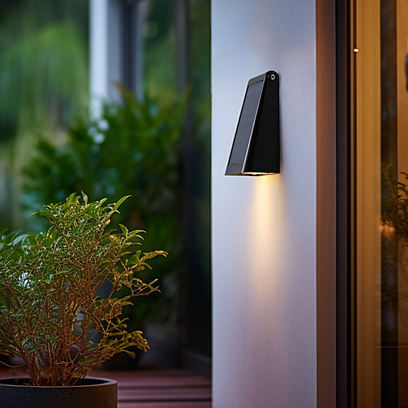 Luz solar de pared para exteriores con ángulo ajustable