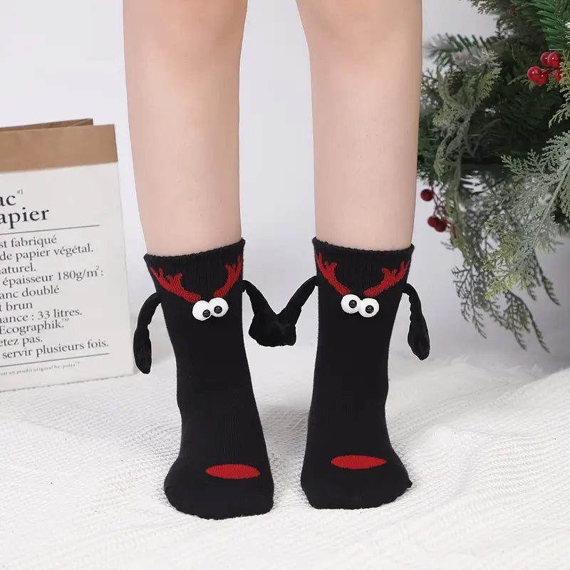 MagnetHug Cozy Socks – Warm Couple Socks with Magnetic Hands