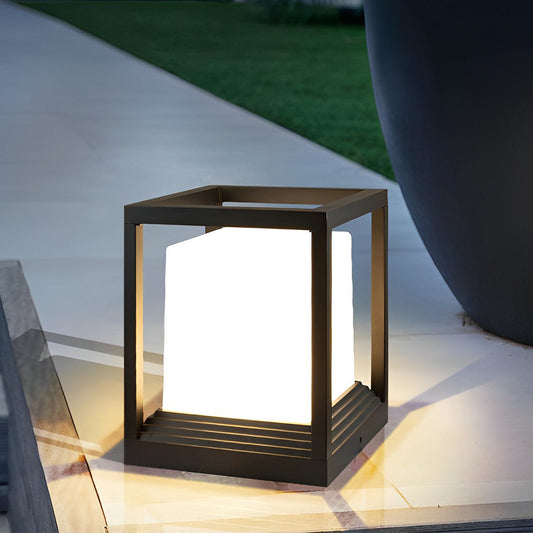 Linterna LED solar para exteriores de aluminio negro