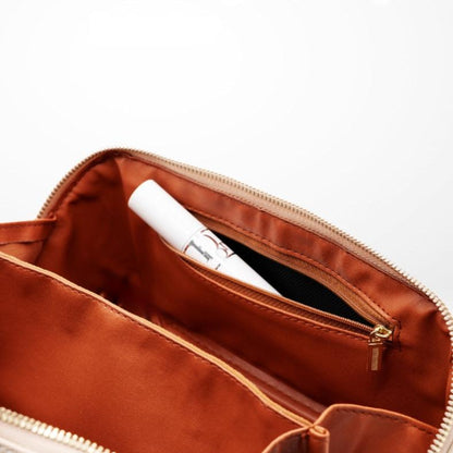 Cecil - Elegant and Compact Makeup Bag with Multiple Organizational Compartments
