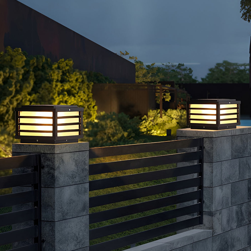 Luz de poste de cerca LED solar para exteriores negra