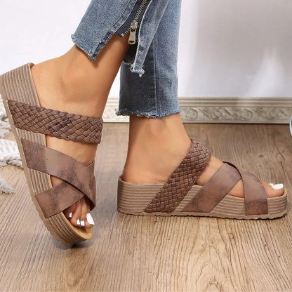Nova – Sandali slip-on in pelle PU
