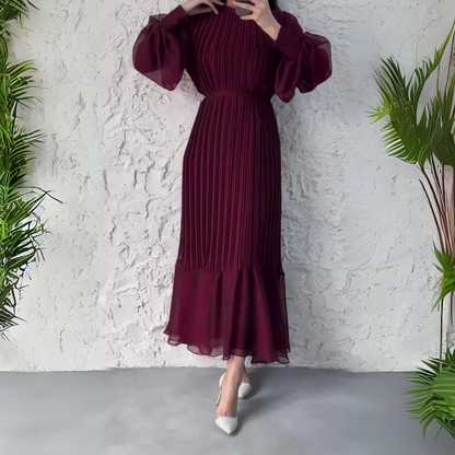 Cami - Elegante vestido de noche francés de otoño con malla acentuada