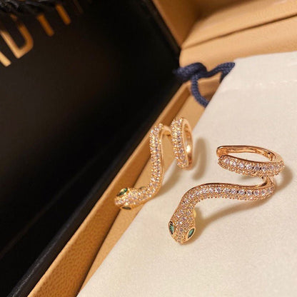 pendientes de serpientes