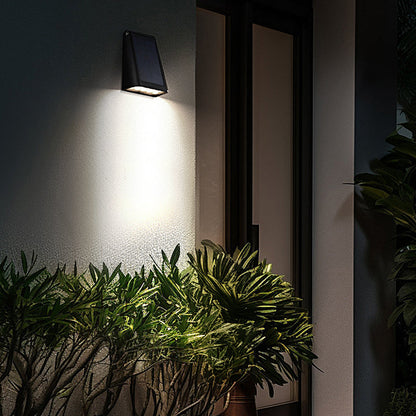 Luz solar de pared para exteriores con ángulo ajustable