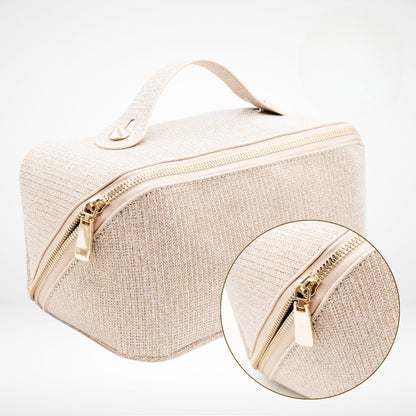 Cecil - Elegant and Compact Makeup Bag with Multiple Organizational Compartments