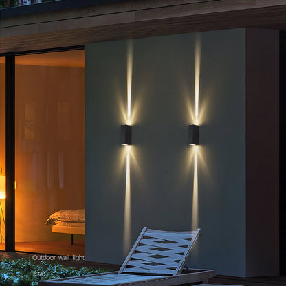 Lámpara de pared exterior de aluminio negro LED arriba y abajo