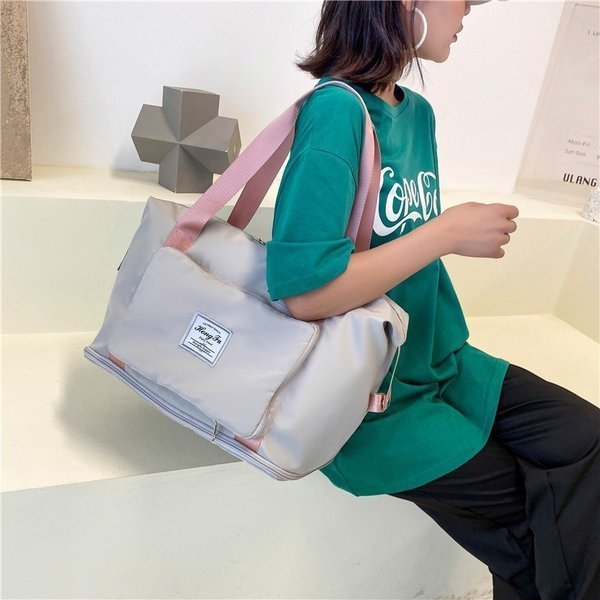 PackMaster Pro™ - La borsa espandibile che può contenere 5 giorni di viaggio nel tuo bagaglio a mano