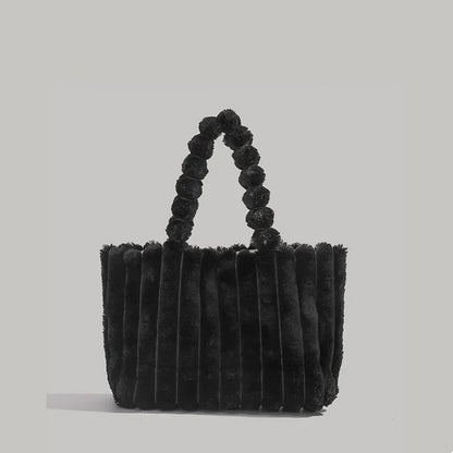 Borsa a mano in peluche Mila