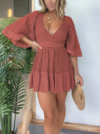 Mono vestido de crochet de encaje