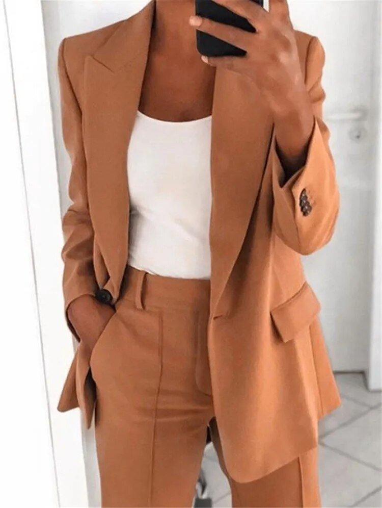 Conjunto completo Eva con blazer y pantalones