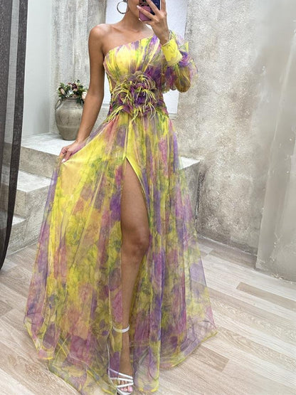 Everleigh | Vestido maxi floral de un solo hombro