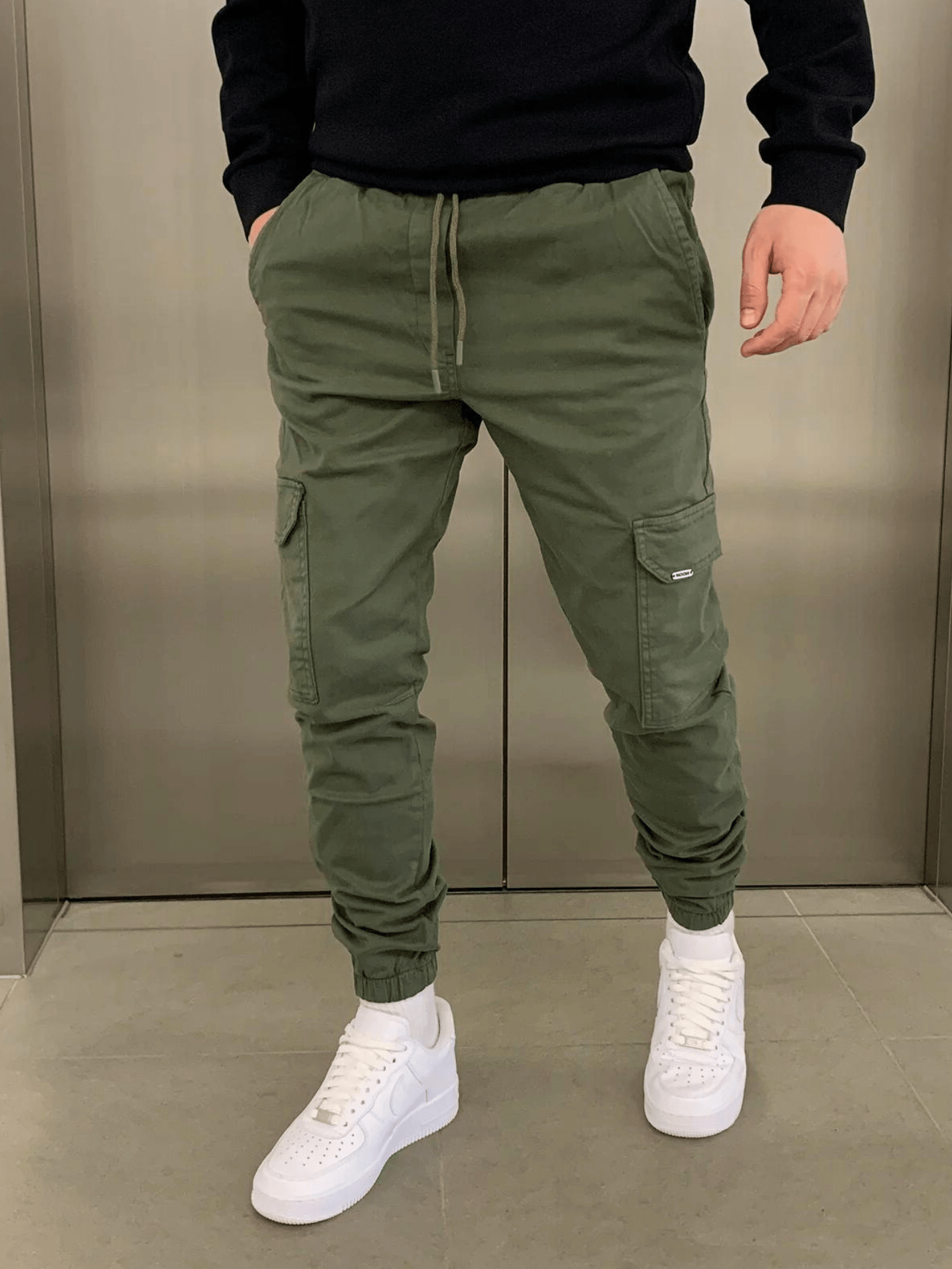 Jogger Cargo Koa Ajuste