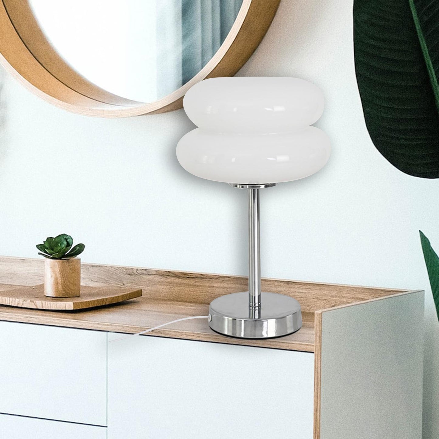Lámpara de mesa con pantalla de vidrio retro