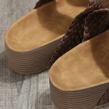 Nova – Sandali slip-on in pelle PU
