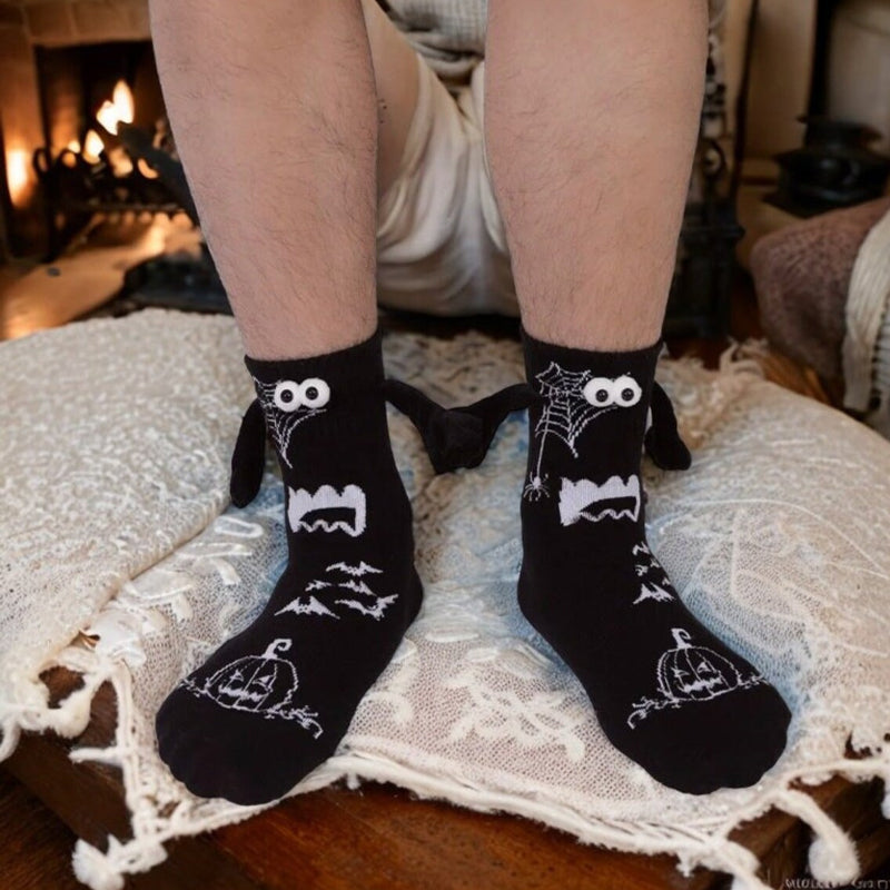 MagnetHug Cozy Socks – Warm Couple Socks with Magnetic Hands