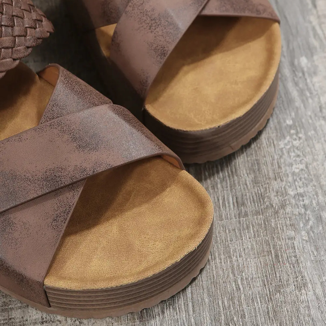 Nova – Sandali slip-on in pelle PU