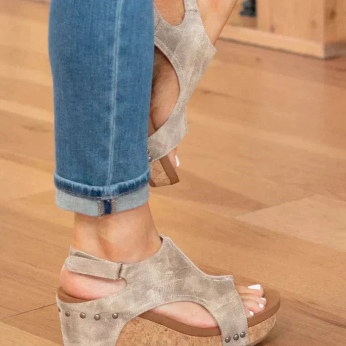 Yula | Sandalias de cuña elegantes