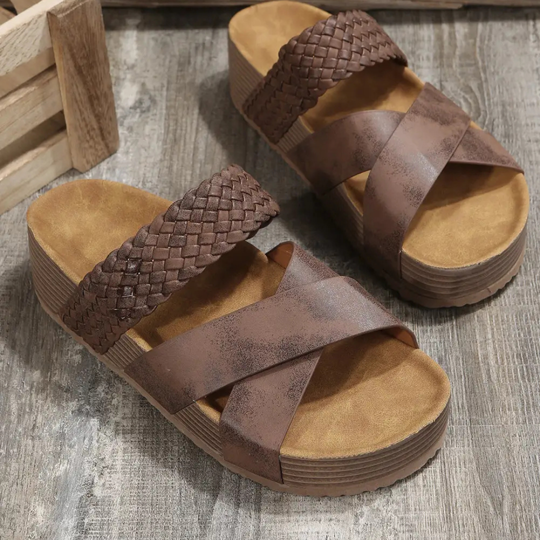 Nova – Sandali slip-on in pelle PU