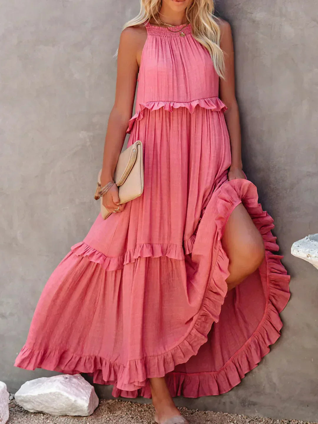 Delilah - Vestido elegante con cuello halter y ribete de volantes