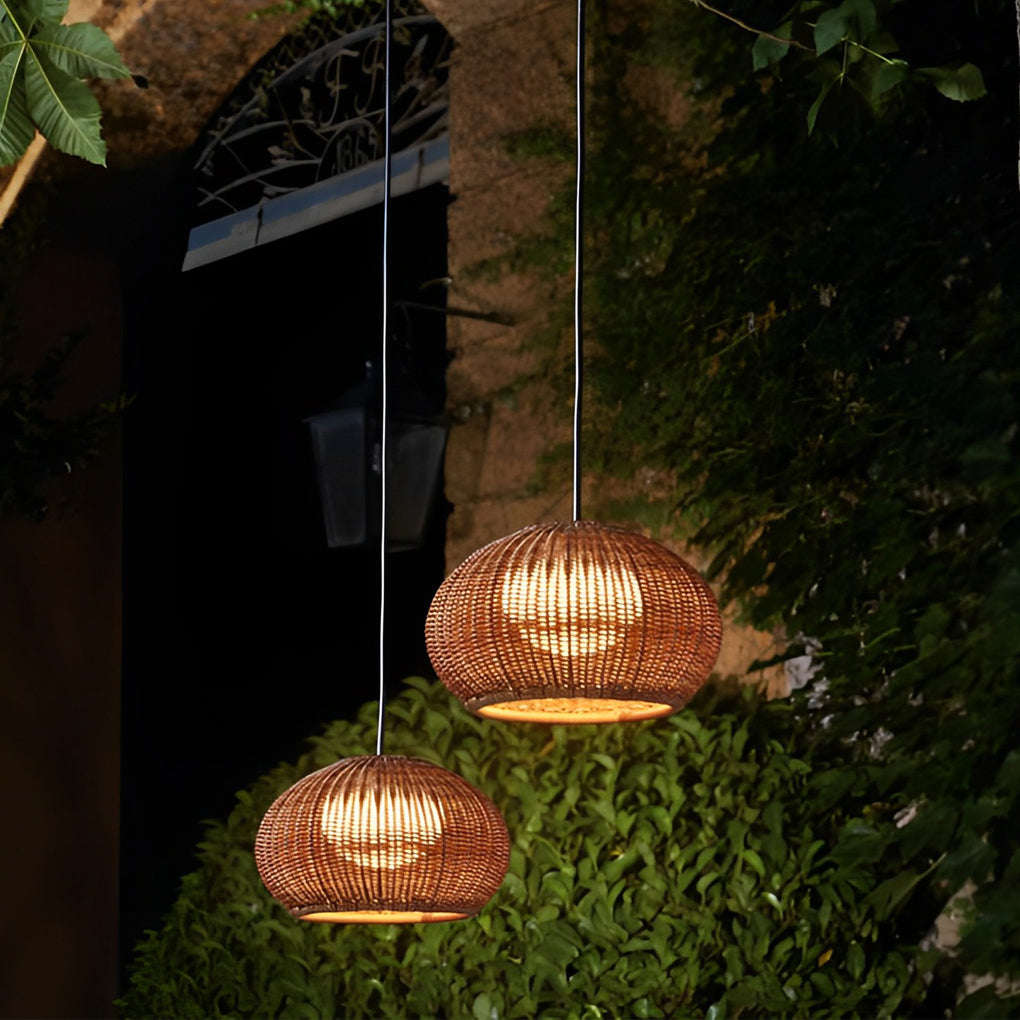 Lámpara colgante exterior de ratán moderna para jardín