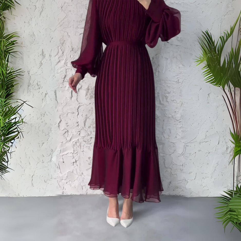 Cami - Elegante vestido de noche francés de otoño con malla acentuada