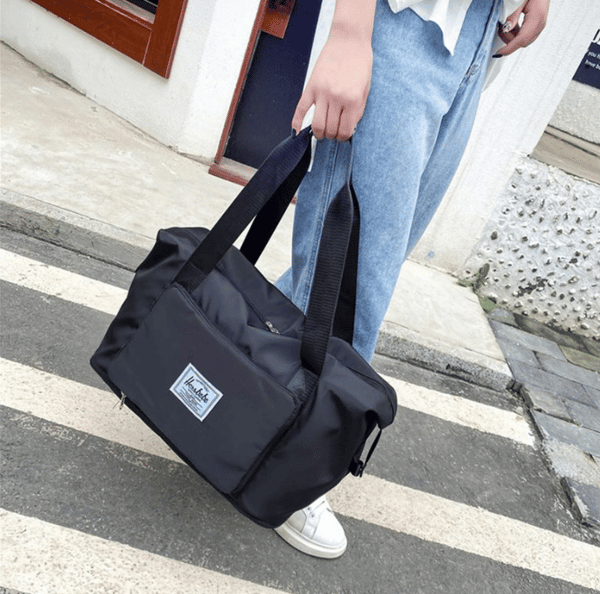 PackMaster Pro™ - La borsa espandibile che può contenere 5 giorni di viaggio nel tuo bagaglio a mano