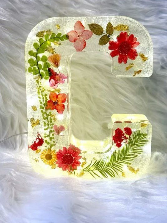 Lámpara Nocturna Floral Hecha a Mano para un Ambiente Soñador