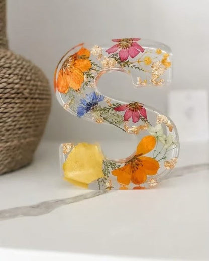 Lámpara Nocturna Floral Hecha a Mano para un Ambiente Soñador