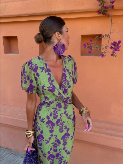 Lucinda - Vestido plisado floral bohemio con escote en V