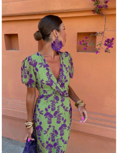 Lucinda - Vestido plisado floral bohemio con escote en V