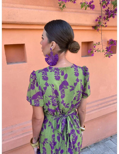 Lucinda - Vestido plisado floral bohemio con escote en V