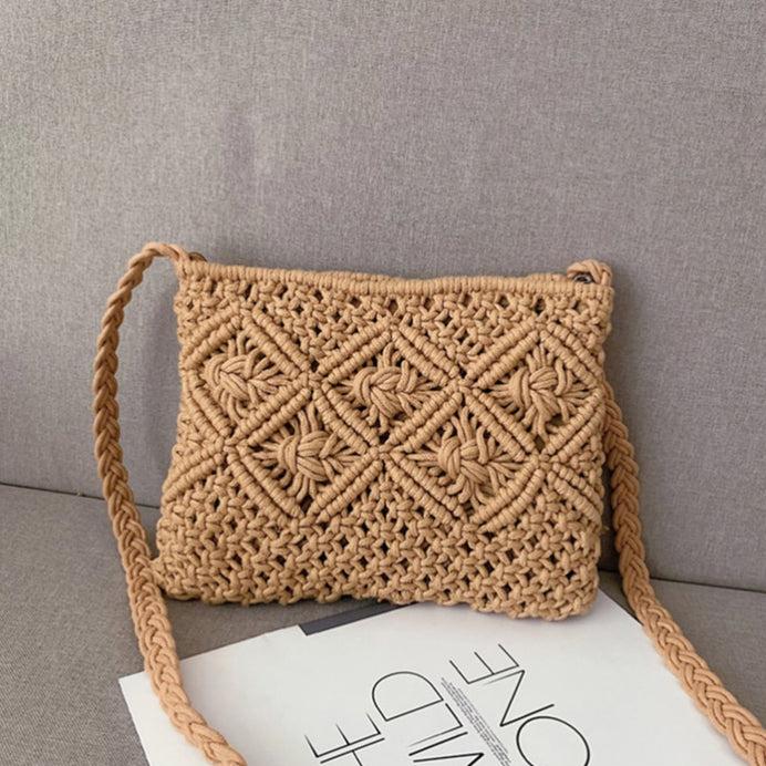 WovenVibe - Stylish Shoulder Bag with Zipper
