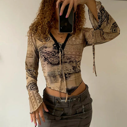 Blusa Marlene de manga larga con mangas acampanadas