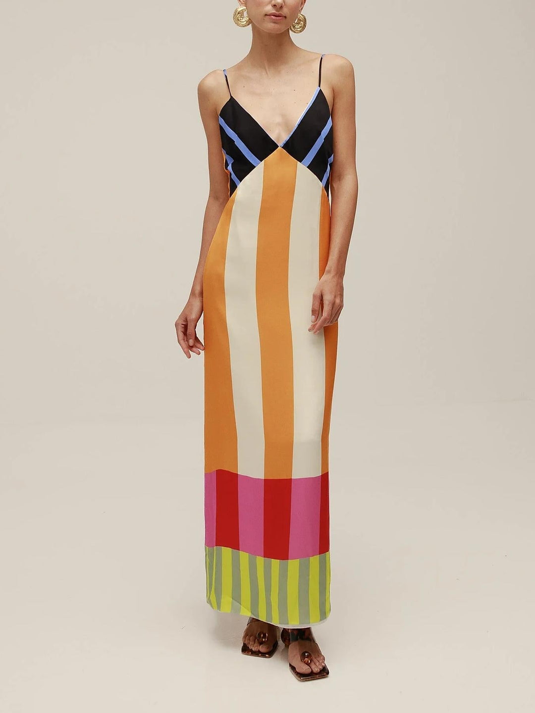 Wyleen | Vestido Largo Floral con Ajuste Cruzado para Días Soleados