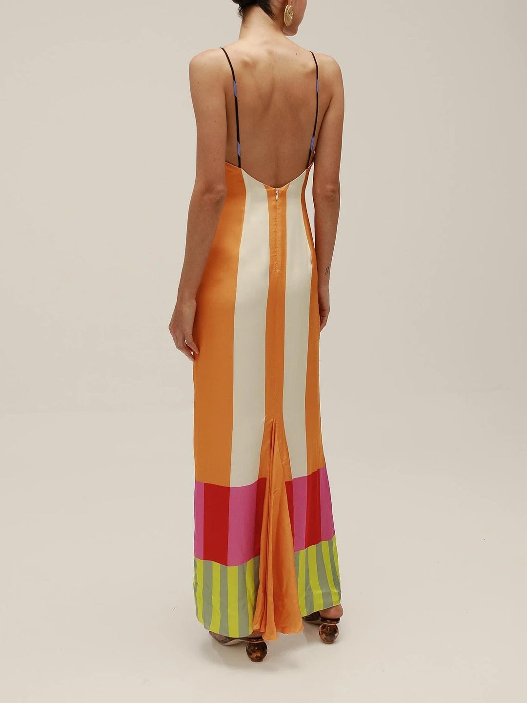 Wyleen | Vestido Largo Floral con Ajuste Cruzado para Días Soleados