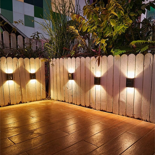 Luz solar de pared para exteriores para cercas de jardín