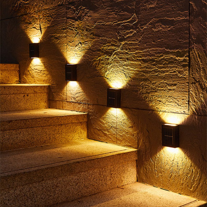 Luz de pared LED solar moderna para exteriores