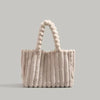 Borsa a mano in peluche Mila