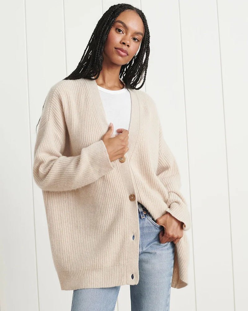 Rina | Cardigan abbottonato e arioso 
